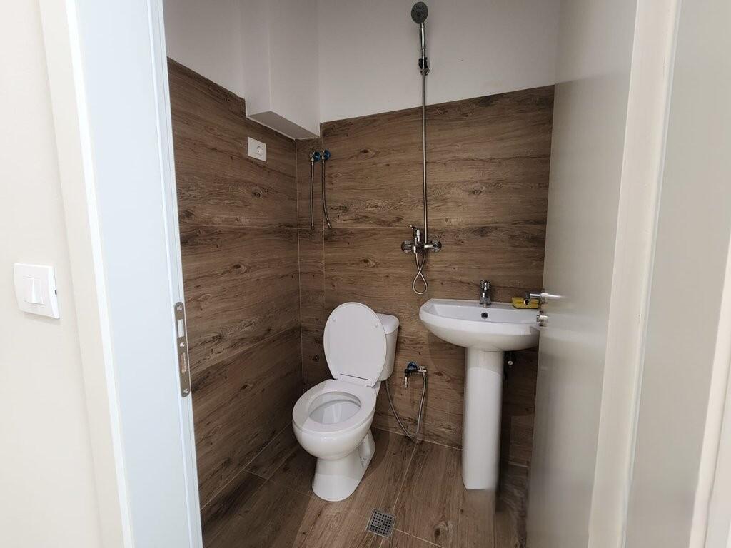 STUDIO FOR RENT, NEAR MYSLYM SHYRI! 450 € /Month