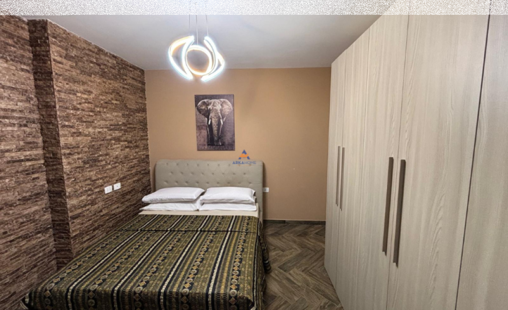 JEPET ME QERA APARTAMENT 2+1+BALLKON "KOMPLEKSI MAGNET,21 DHJETORI" 700 EURO