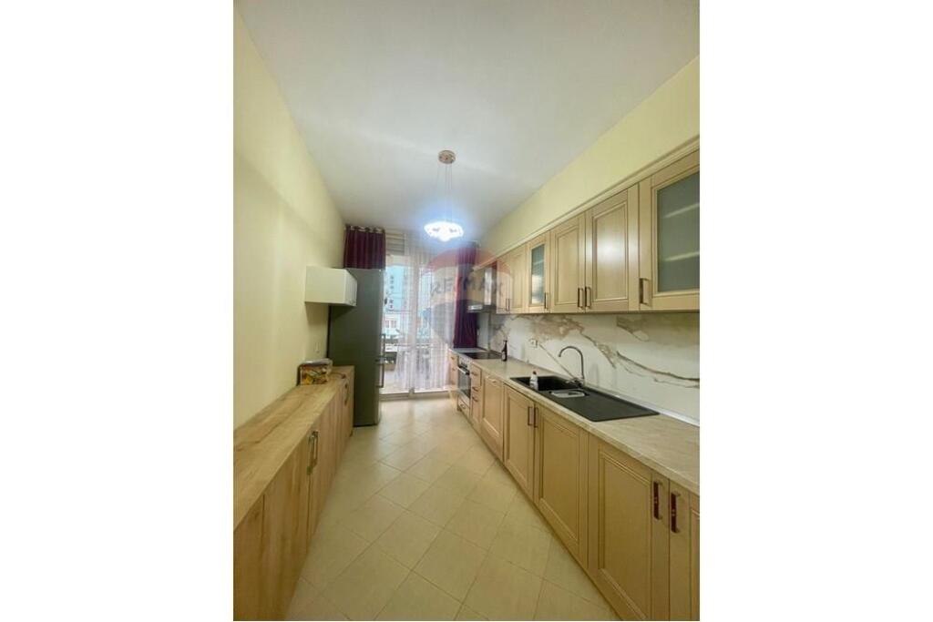 APARTAMENT 2+1 ME QIRA TE NENKALIMI I K. BOTANIK