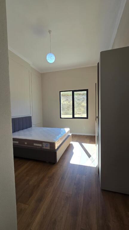Apartament 1+1 plus postparkim, Liqeni i Thate