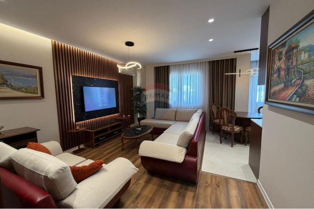Apartament 2+1+2 tek Mine Peza