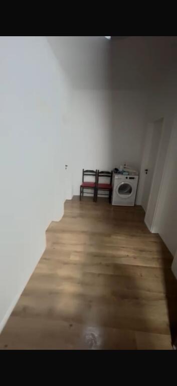 APARTAMENT ME QERA 2+1+2