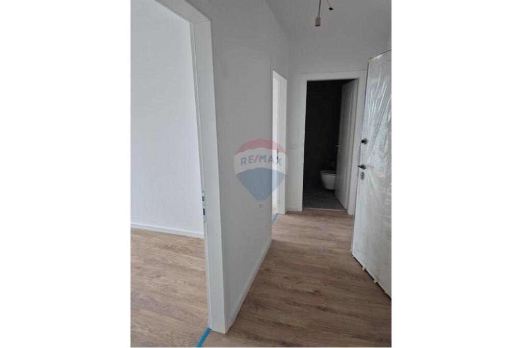 Office for rent at lake view
