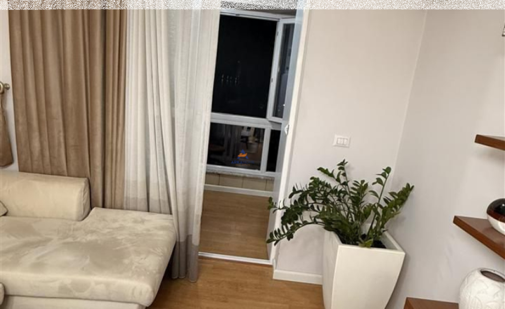 VENDESI APPARTAMENTO 2+1+BALCONE "KOMPLESSO USLUGA, EX STAZIONE DEL TRENO" 400.000 EURO