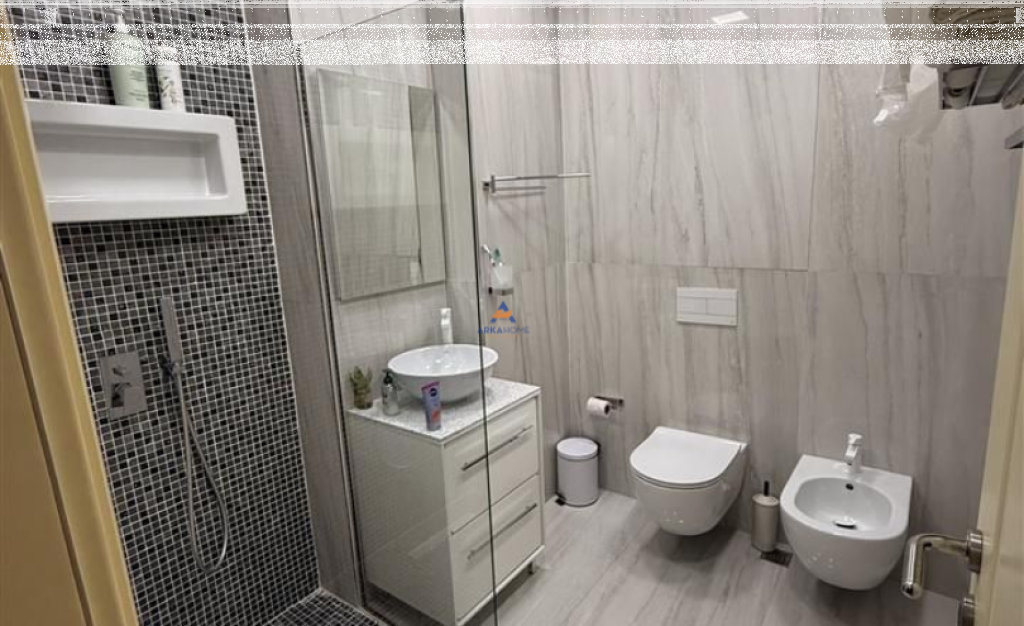 VENDESI APPARTAMENTO 2+1+BALCONE "KOMPLESSO USLUGA, EX STAZIONE DEL TRENO" 400.000 EURO