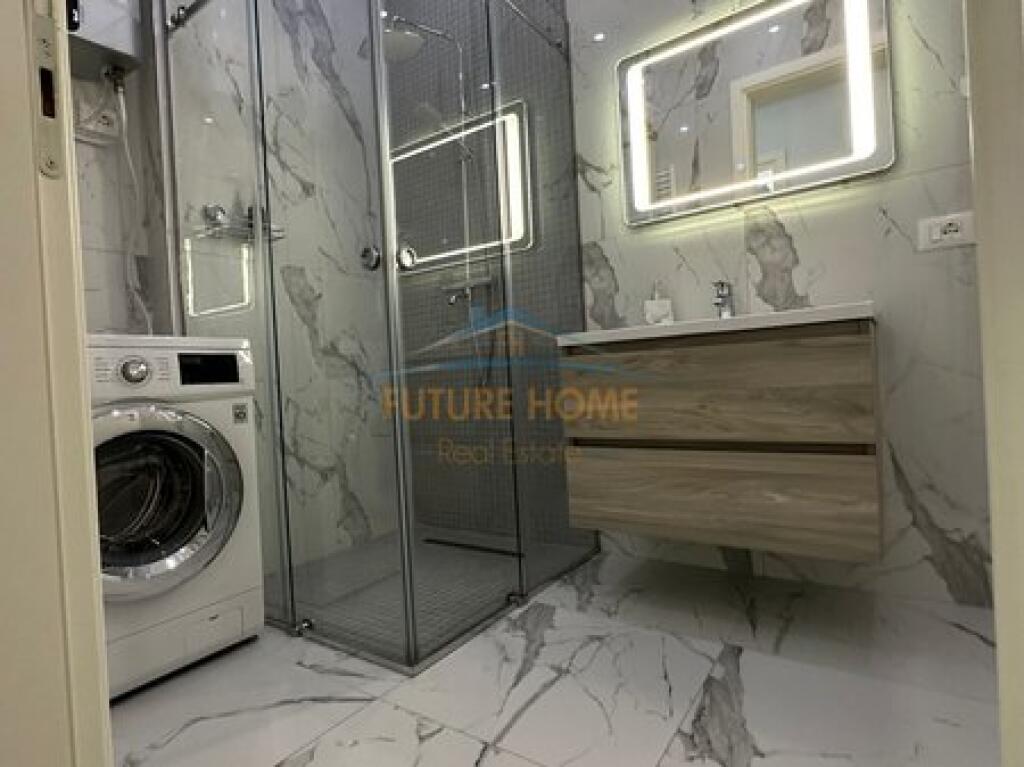 Super apartament me qera 2+1 me post parkimi, Kompleksi Delijorgji