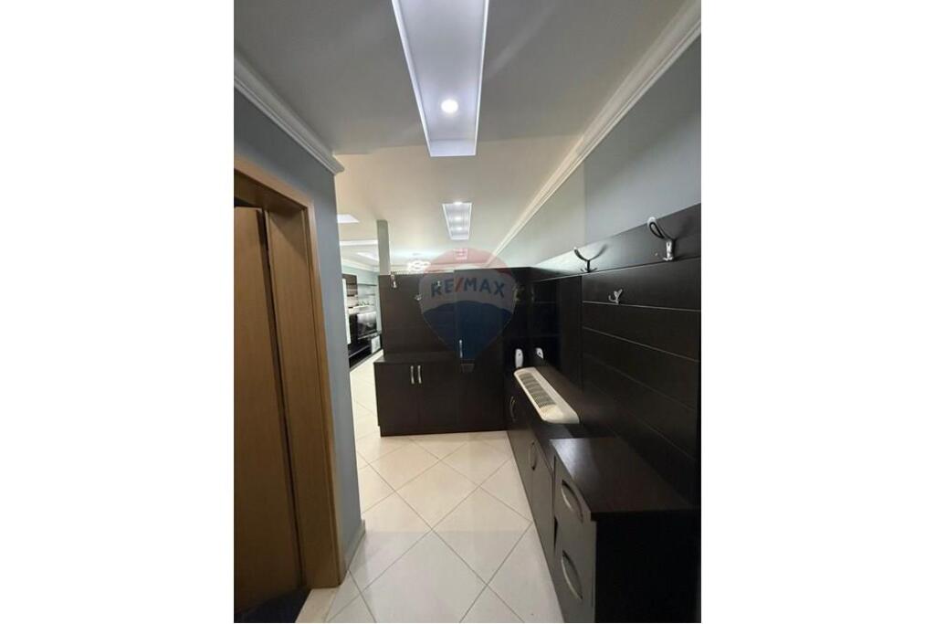 Apartament 2+1+2 me post parkimi për qira në Astir