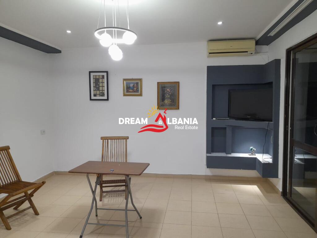 Office for rent near UFO Bar in the Center, Tirana (ID 42611373)
