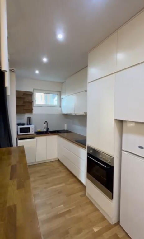 Apartment 2+1+2 for sale in Zogu i Zi