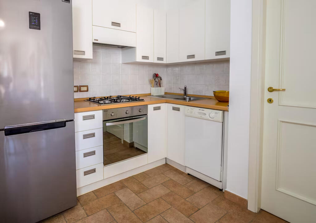 Apartment For Rent 1+1 In Astir (ID B2101312) Tirana