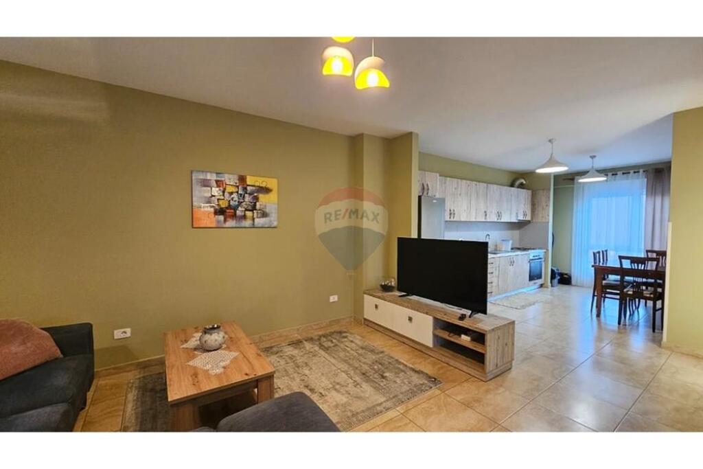 Apartament 2+1 me qira, Kompleksi Kontakt