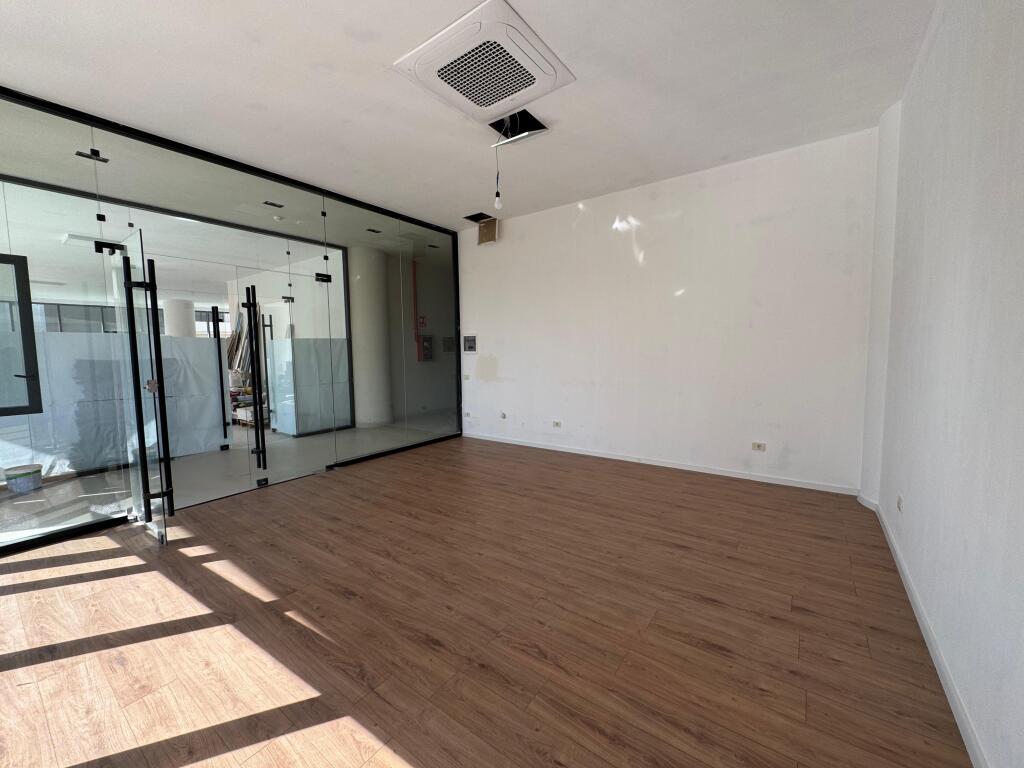 ✨Ambjent 38 m2 me qera  📍 Tek Golden Tower Rezidence  