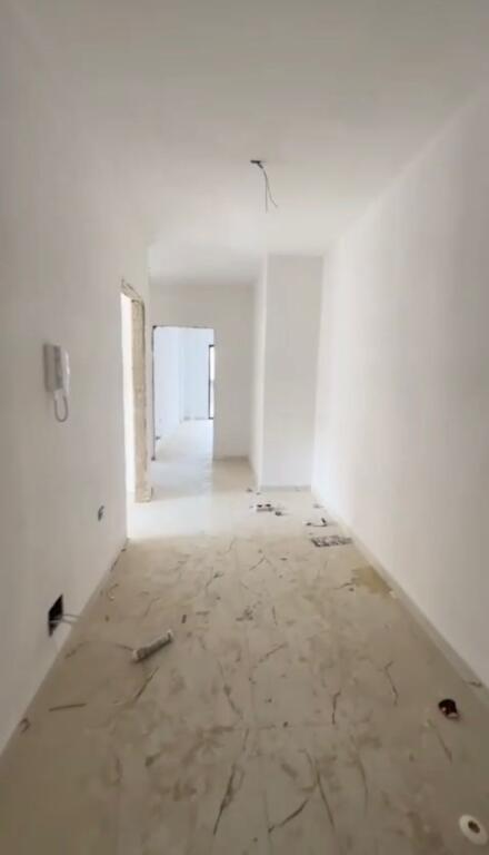 🏢 Jepet me Qira për Biznes – Apartament i Ri 3+1