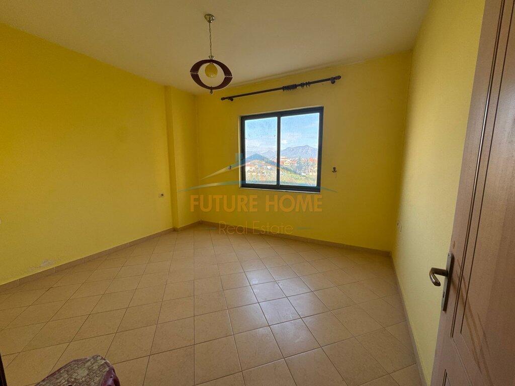 Qera, Apartament 1+1,Laparake,Tiranë 400 €