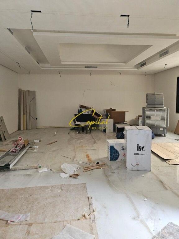 BUSINESS PREMISES FOR RENT 75 M2 MYSLYM SHYRI 120,000 LEKE