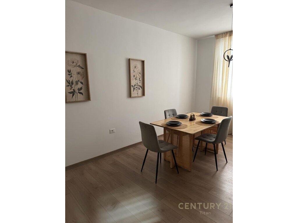 Apartament modern 2+1 per qira ne Qender