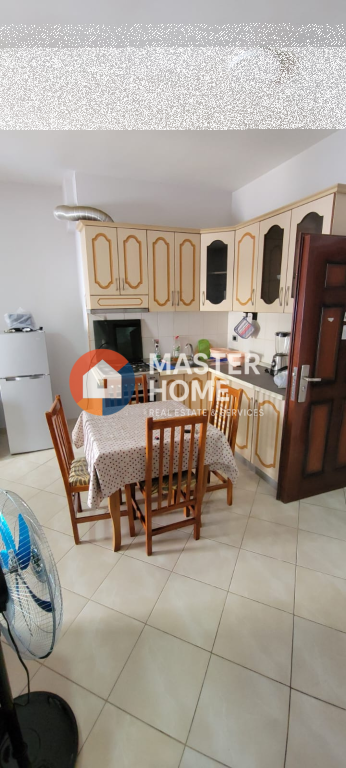 🏙️ Apartament 1+1 për Shitje – Zona e Ish-Kombinatit, Vlorë