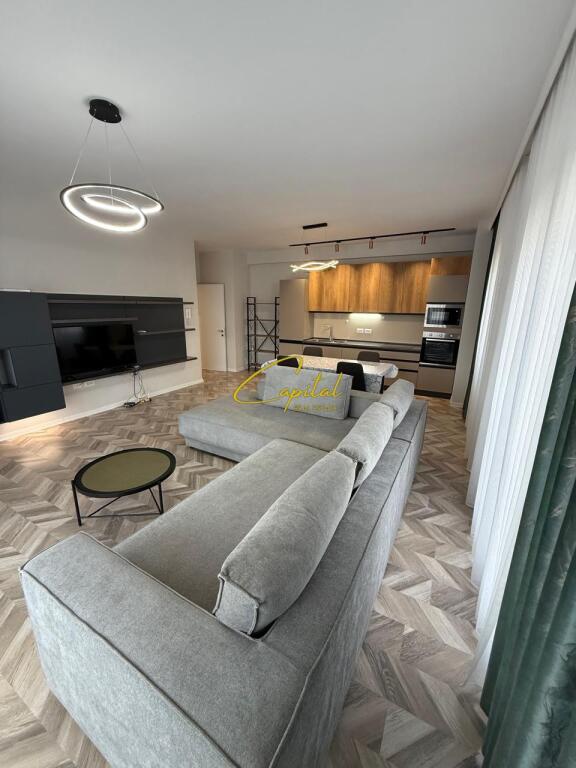APARTAMENT ME QERA 3+1 PAZARI I RI 900 EURO