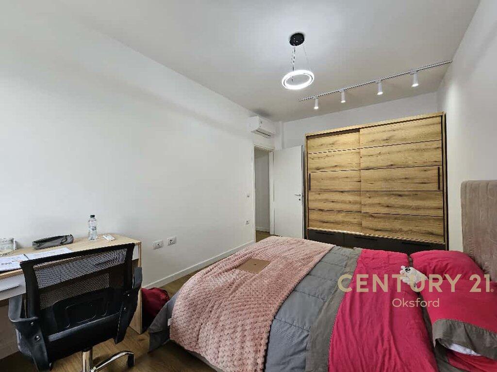 JEPET ME QIRA APARTAMENT 3+1+POST PARKIMI TE ISH FUSHA AVIACIONIT