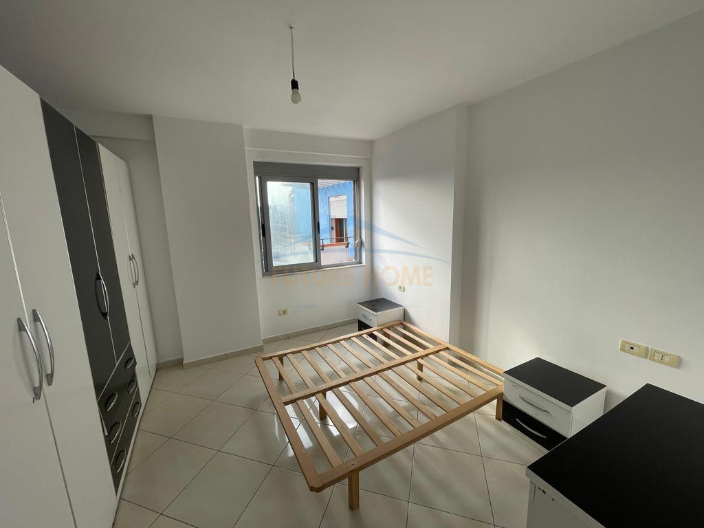Shitet, Apartament 1+1, Kthesa e Kamzes