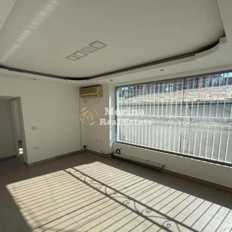 Business Premises for Rent, Mine Peza Street, 800 euros/month