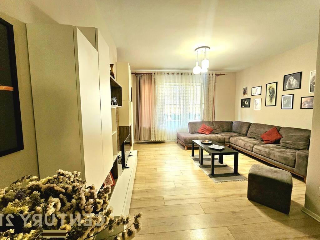 OFROHET APARTAMENT 2+1PER QIRA PRANE KOPSHTIT ZOOLOGJIK