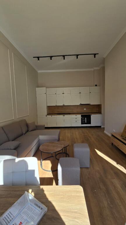 Apartament 1+1 plus postparkim, Liqeni i Thate