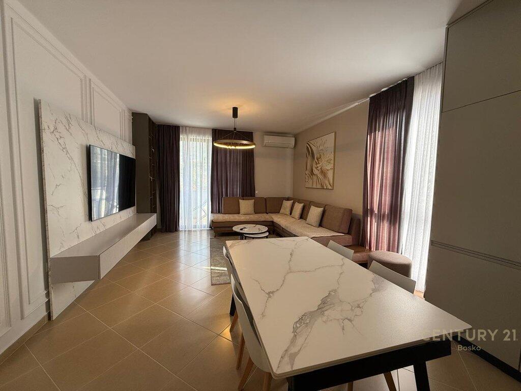 APPARTAMENTO MODERNO 2+1, NELLA RESIDENZA CITY VIEW SHKOZE!!