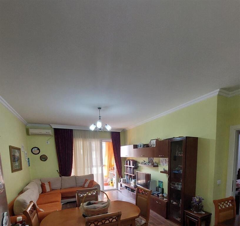 Apartment 2+1 for sale in Kinostudio behind the Police