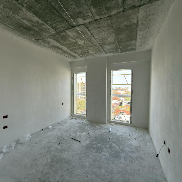 OCCASION! PORCELAIN APARTMENT 2+1+2 FOR SALE!