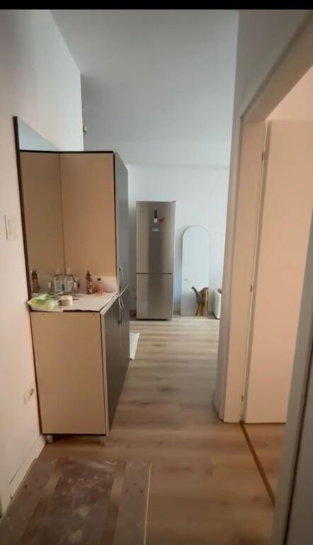 🏠 Shitet Apartament 1+1 – Fratari, Tiranë