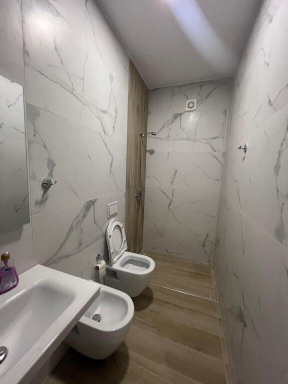 APARTAMENT ME QERA 1+1