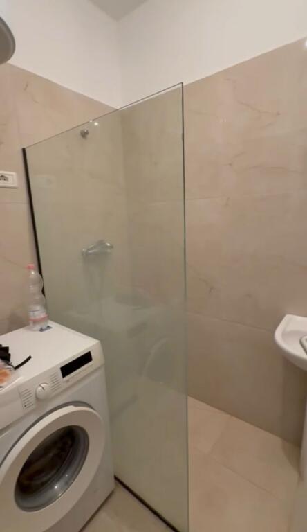 🏠 Shitet Apartament 1+1 – Fratari, Tiranë