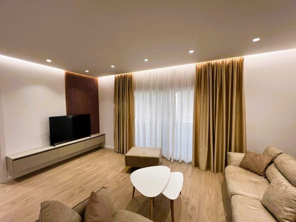 apartment 2+1 for rent at Zogu i Zi!
