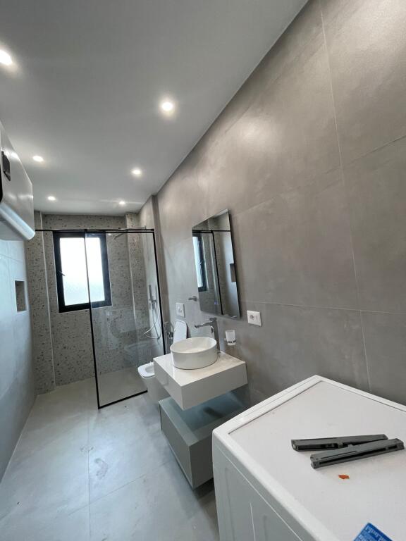 10 variante apartamentesh me qira, Pa banuar me pare dhe te sapo mobiluar