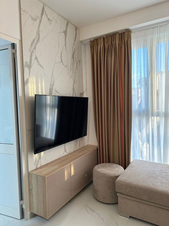 For Rent Apartment 3+1+2 Bathrooms + 1 Parking Space