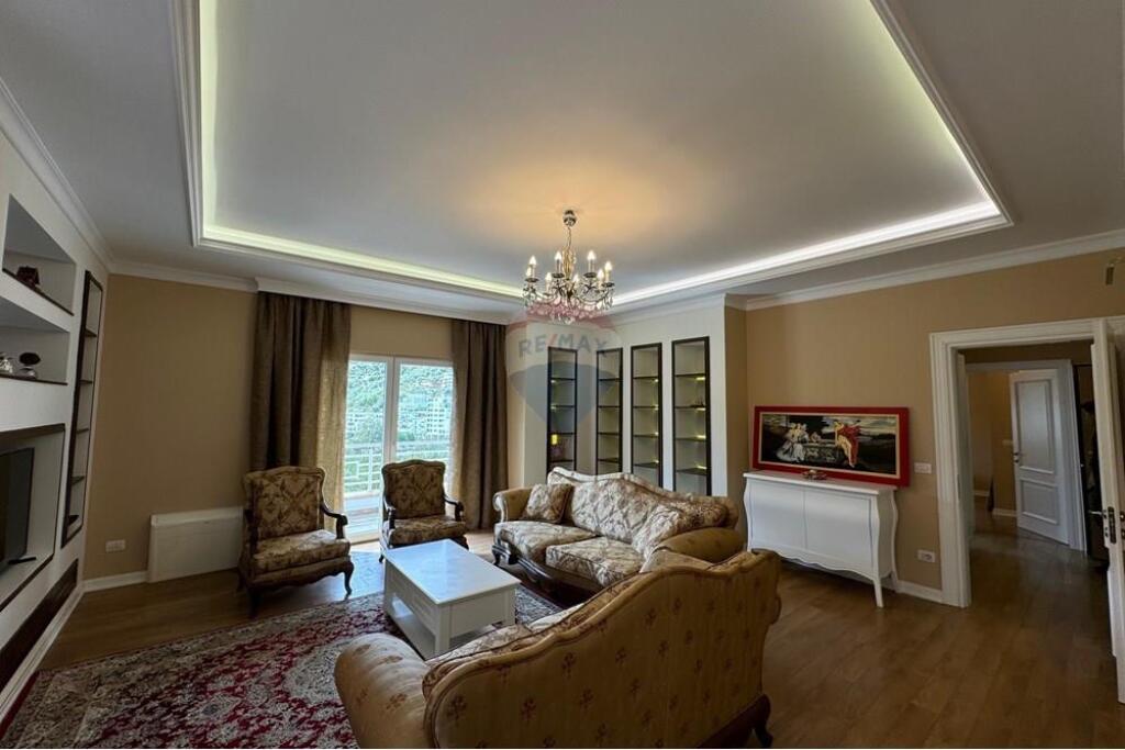 Apartament 2+1+2+ Post Parkimi Tek Liqeni i Thate!