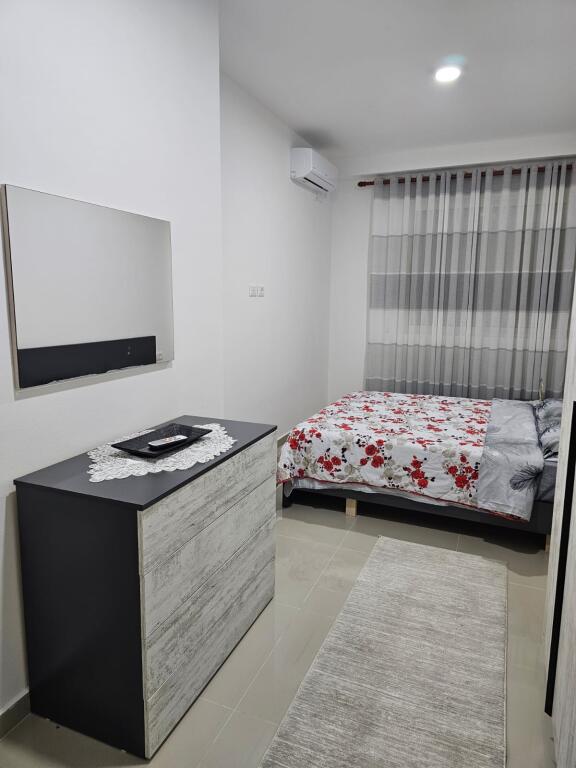 Shitet apartament Durres, Spitall, 1+1