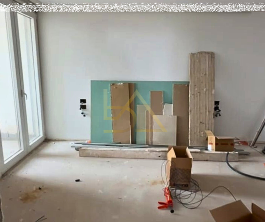 Apartament për Shitje – Hyrja e Durrësit