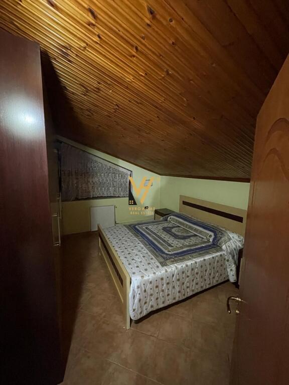 JEPET VILE 3-KATSHE ME QERA TE QSUT 1.000 EURO
