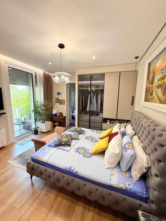 Penthouse Luksoz për Shitje pranë 📍Kopshtit Botanik – Tiranë