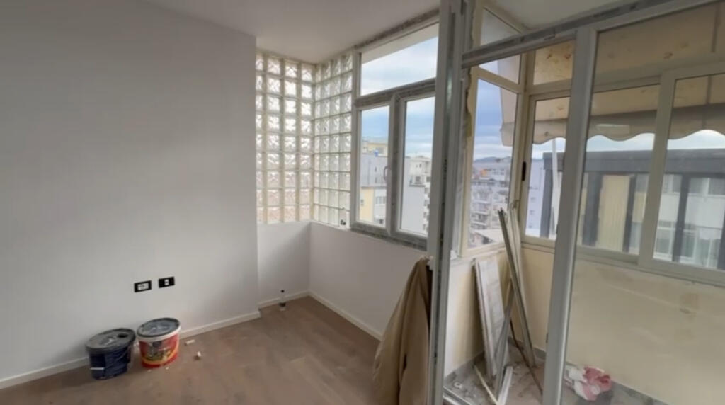 Apartment 2+1+2 for sale at the Prosecutor's Office, Haxhi Hysen Dalliu street