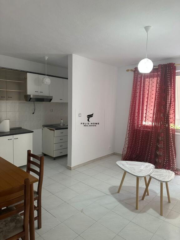 APARTAMENT ME QERA 2+1 VASIL SHANTO 650 EURO