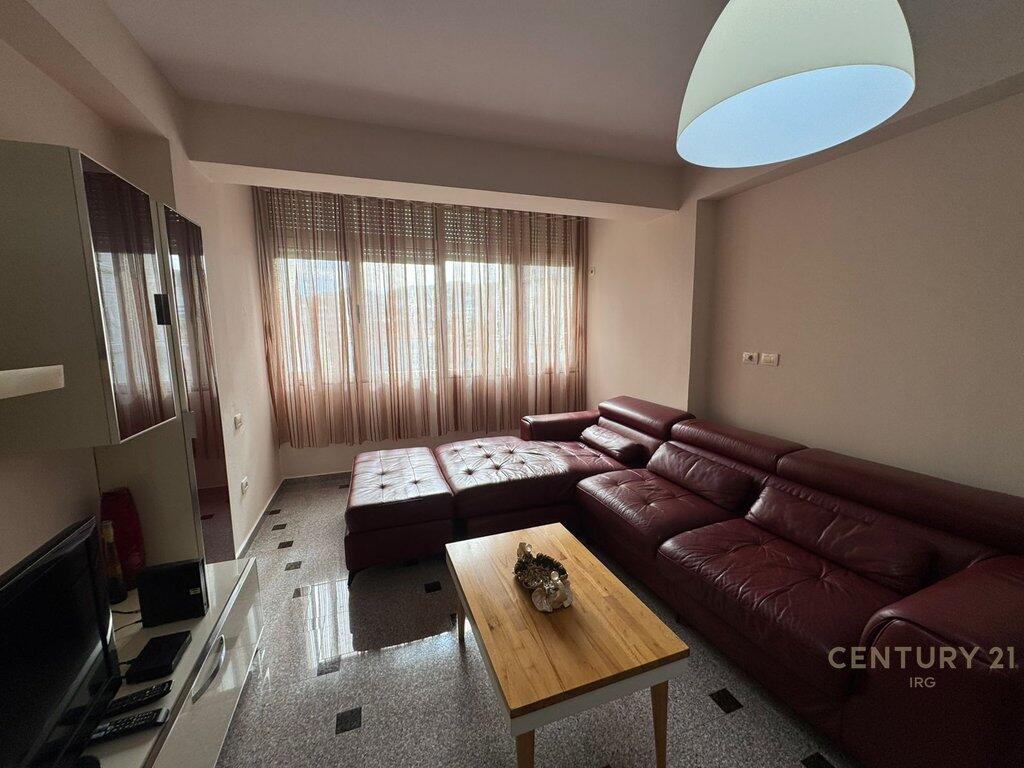 Shitet apartament 2+1 – Vilat e Selitës, Tiranë!!