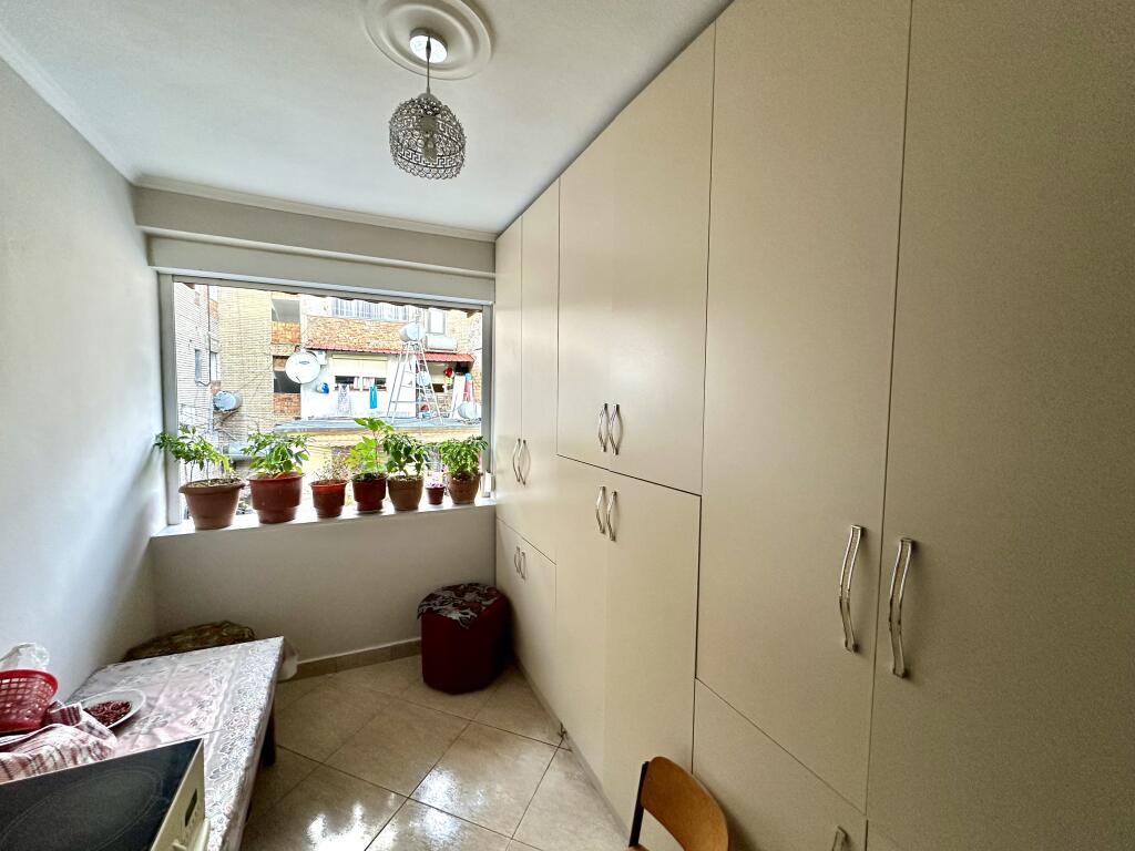 Apartament për 2+1 qira në Elbasan