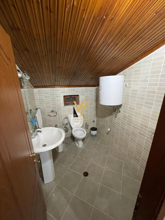 JEPET VILE 3-KATSHE ME QERA TE QSUT 1.000 EURO