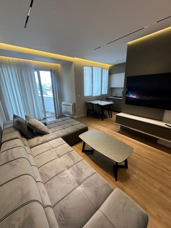 🏡 Appartamento 2+1+2 Posti Auto in Vendita a River Residence, Nuovo Anello