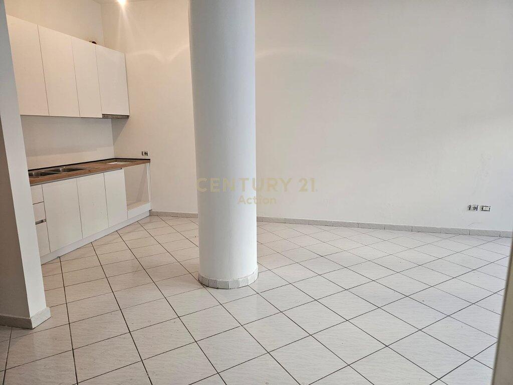 Apartament 1+1 Me Qira në Periferinë e Tiranës - 320.00€ | 75 m²!