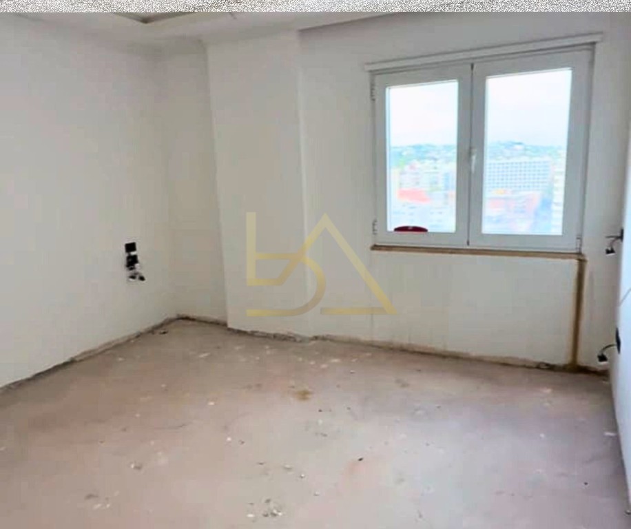 Apartament për Shitje – Hyrja e Durrësit
