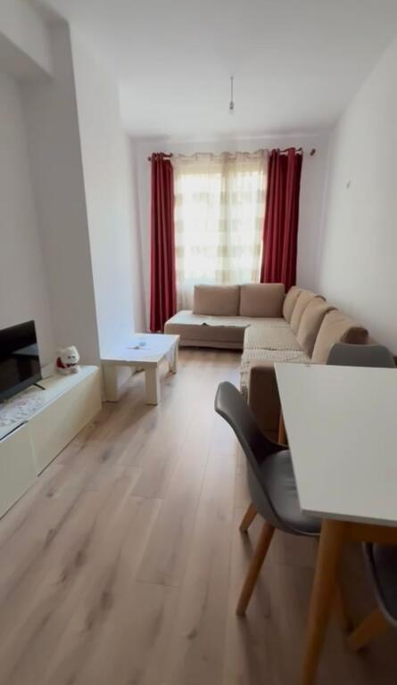 🏠 Shitet Apartament 1+1 – Fratari, Tiranë